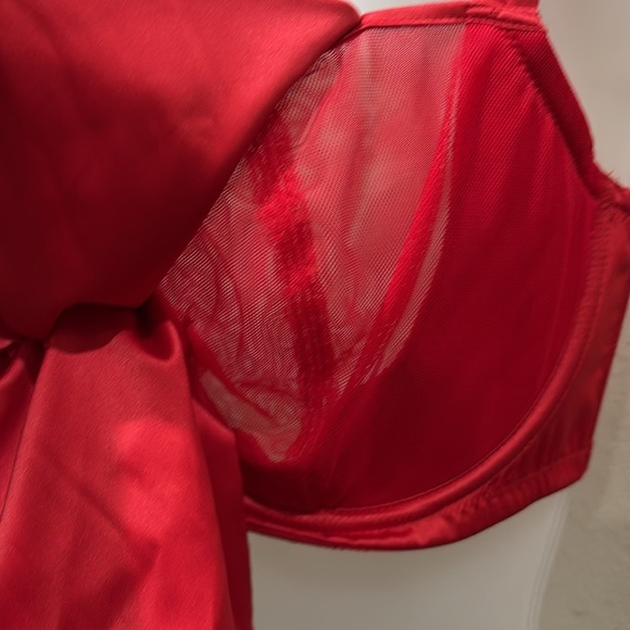 Victoria's Secret Red Satin Bow Bralette - Picture 4 of 5